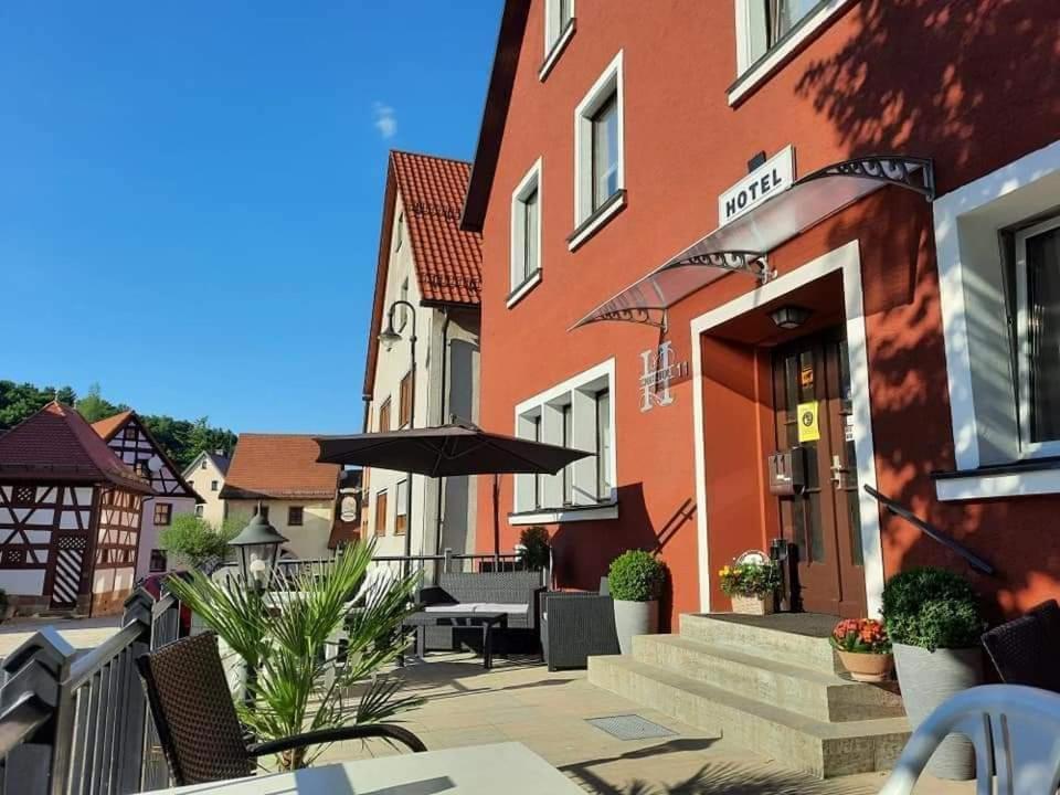 Hotel Luca Betzenstein Esterno foto