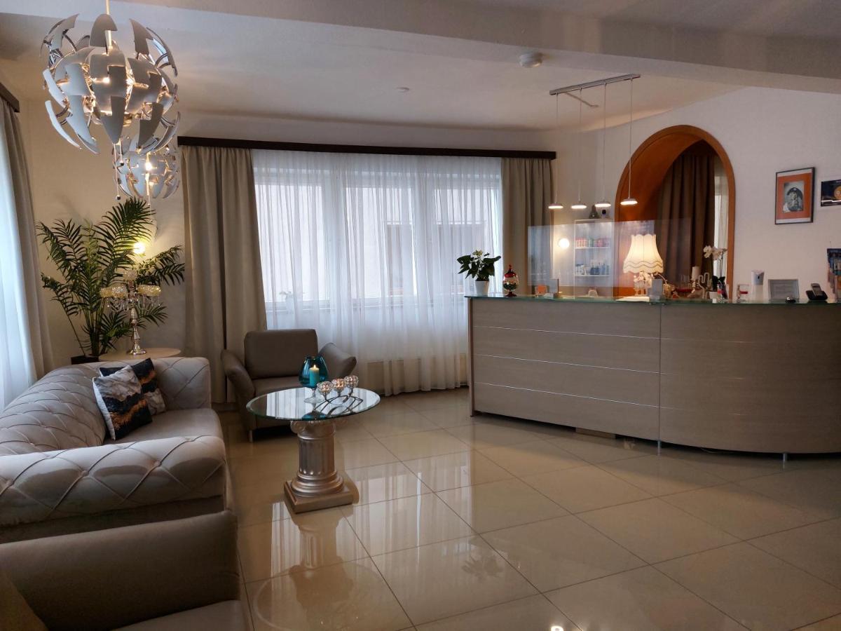 Hotel Luca Betzenstein Esterno foto