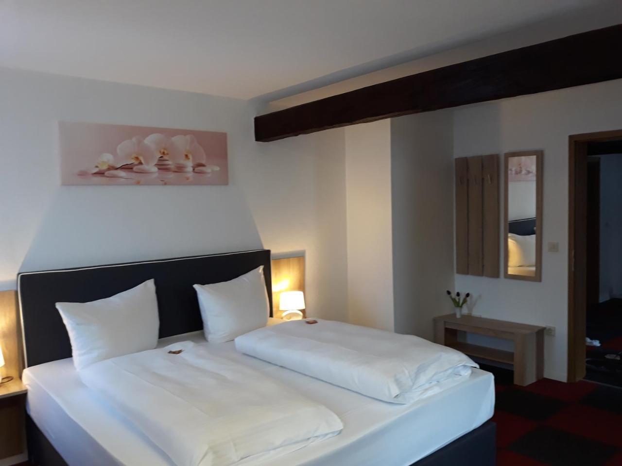 Hotel Luca Betzenstein Esterno foto