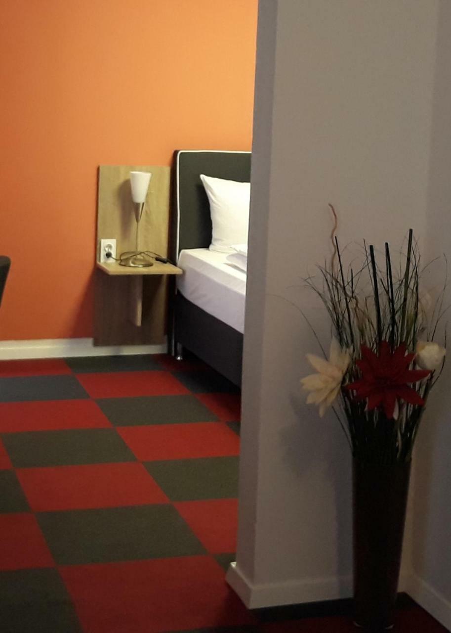 Hotel Luca Betzenstein Esterno foto