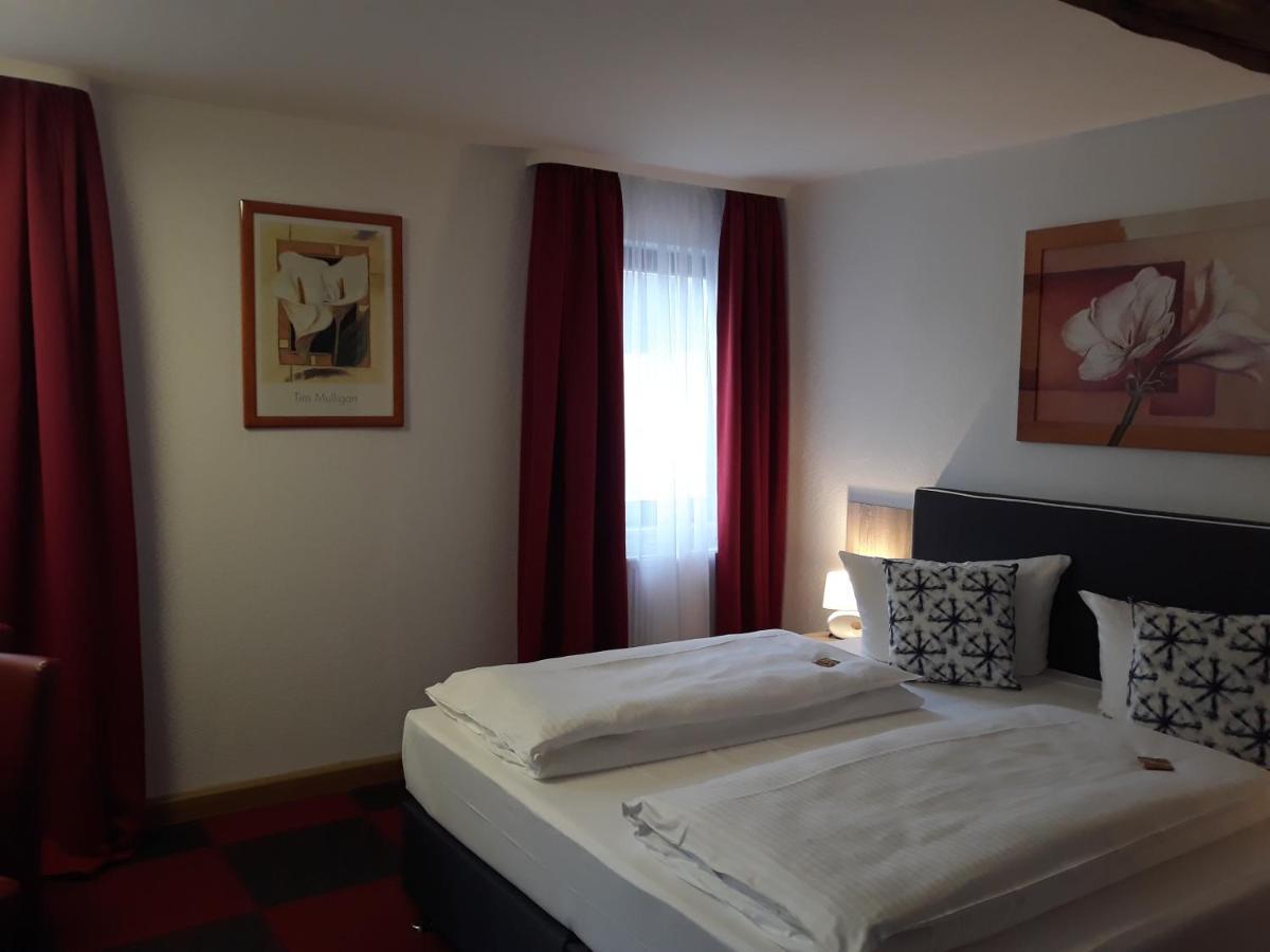 Hotel Luca Betzenstein Esterno foto
